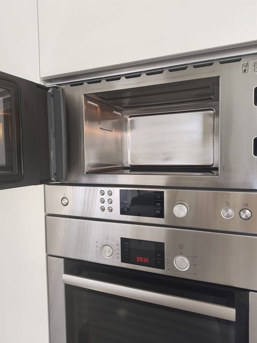 Forno + Microondas BOSCH embutidos