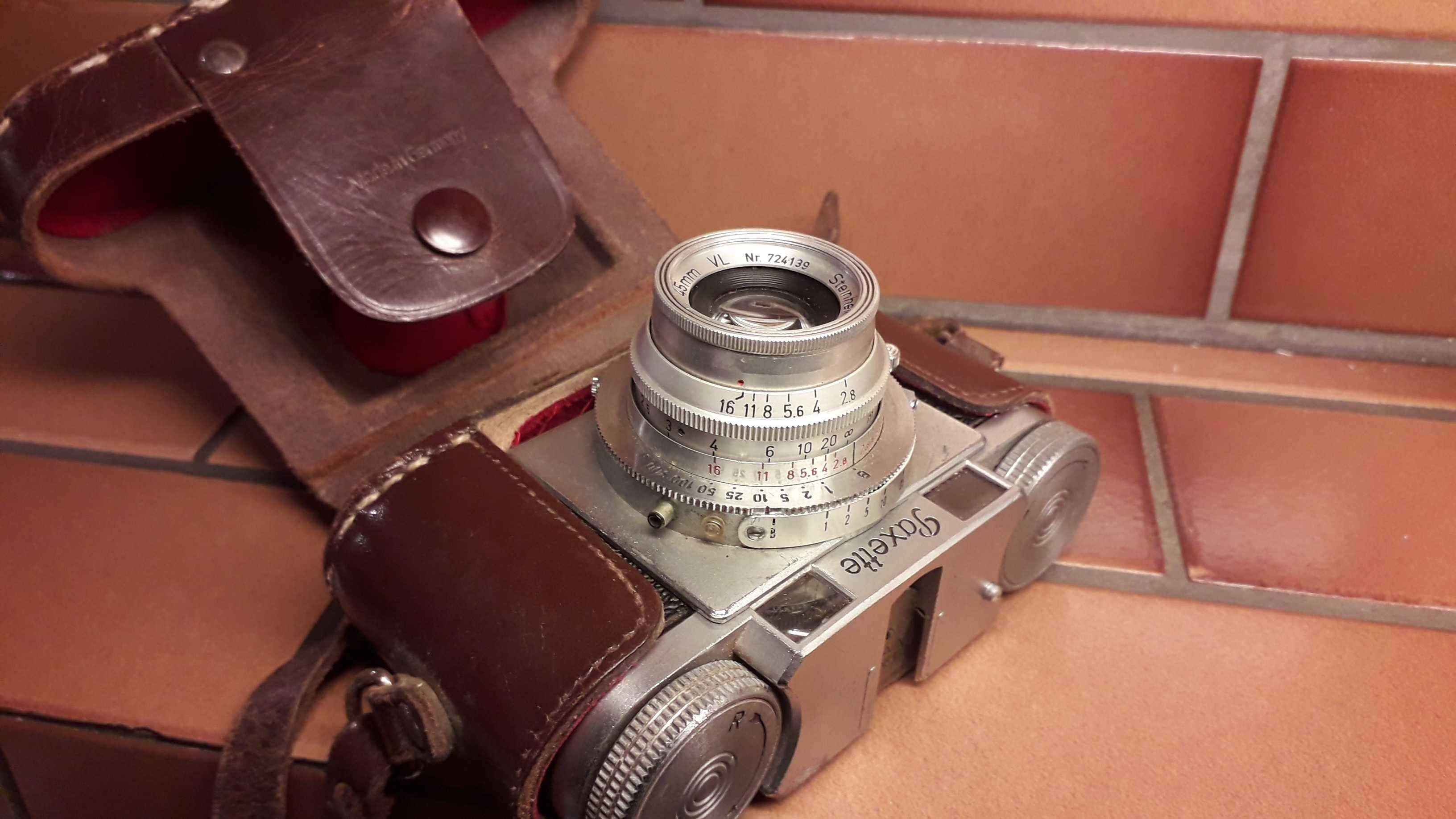 stary aparat fotograficzny Braun Paxette