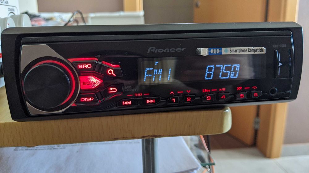 Radio USB carro Pioneer MVH-180UB