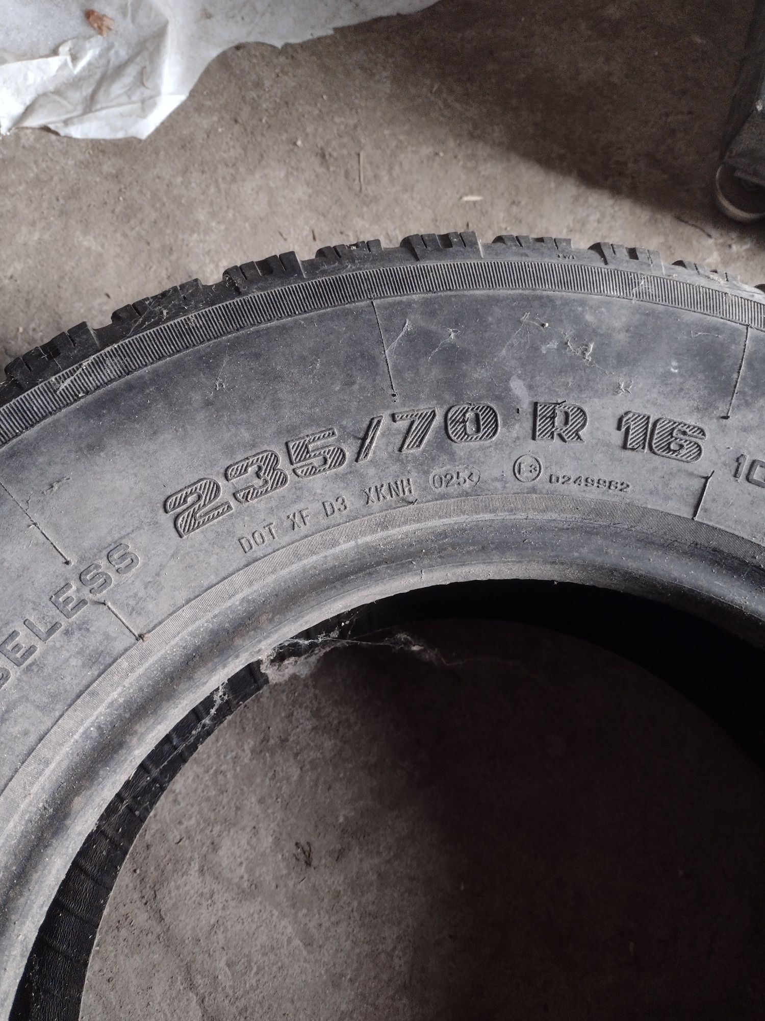 Opony 235/70/16 Pirelli wysyłka