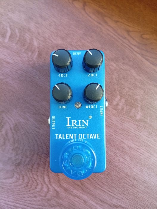 Oktawer octaver efekt gitarowy