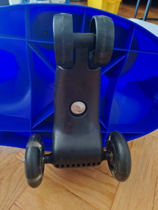 Jeździk grawitacyjny jak nowy stan idealny