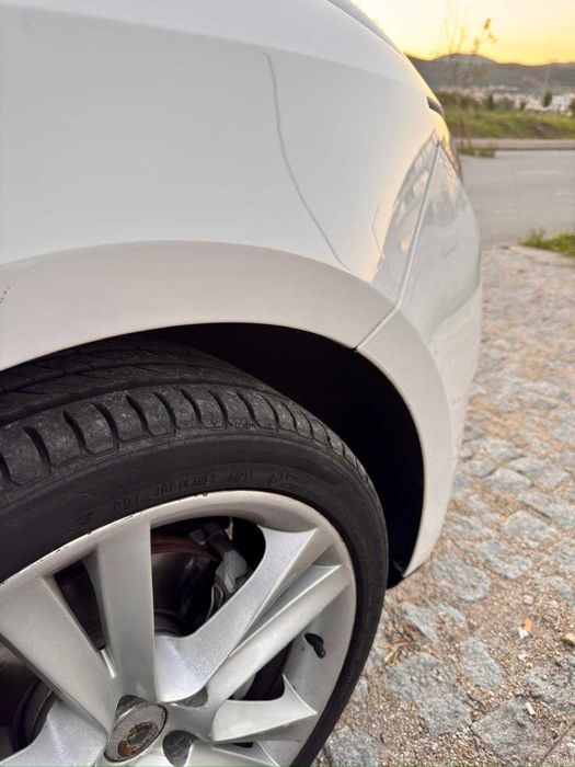 Seat Ibiza 1.6 TDI 5 portas