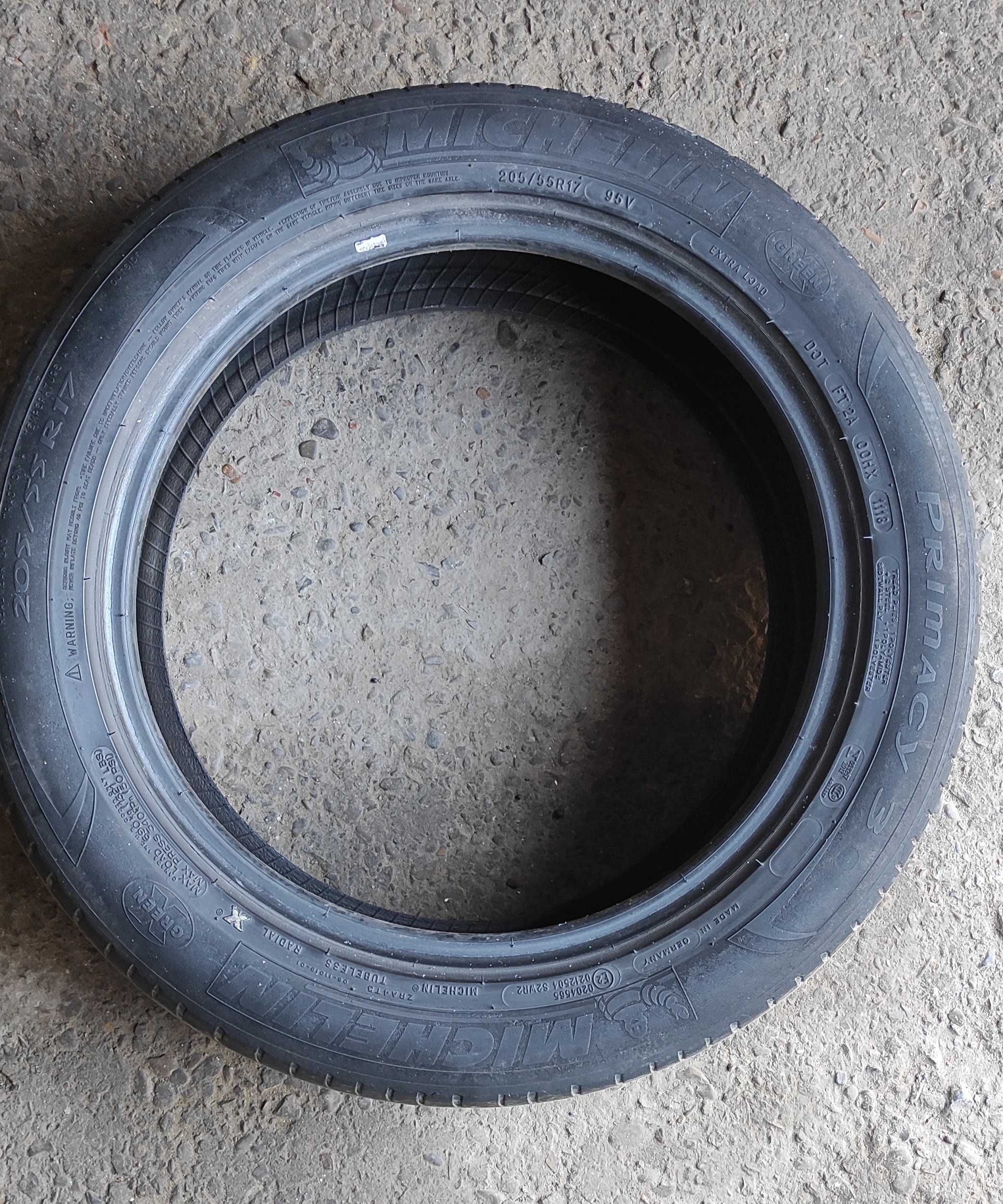 Шини Michelin R17 205/55 (б/в)