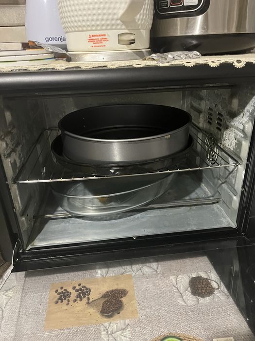 Продам духову шафу