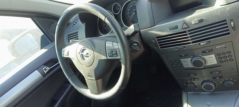 Opel Astra H 1.6 Gasolina para peças