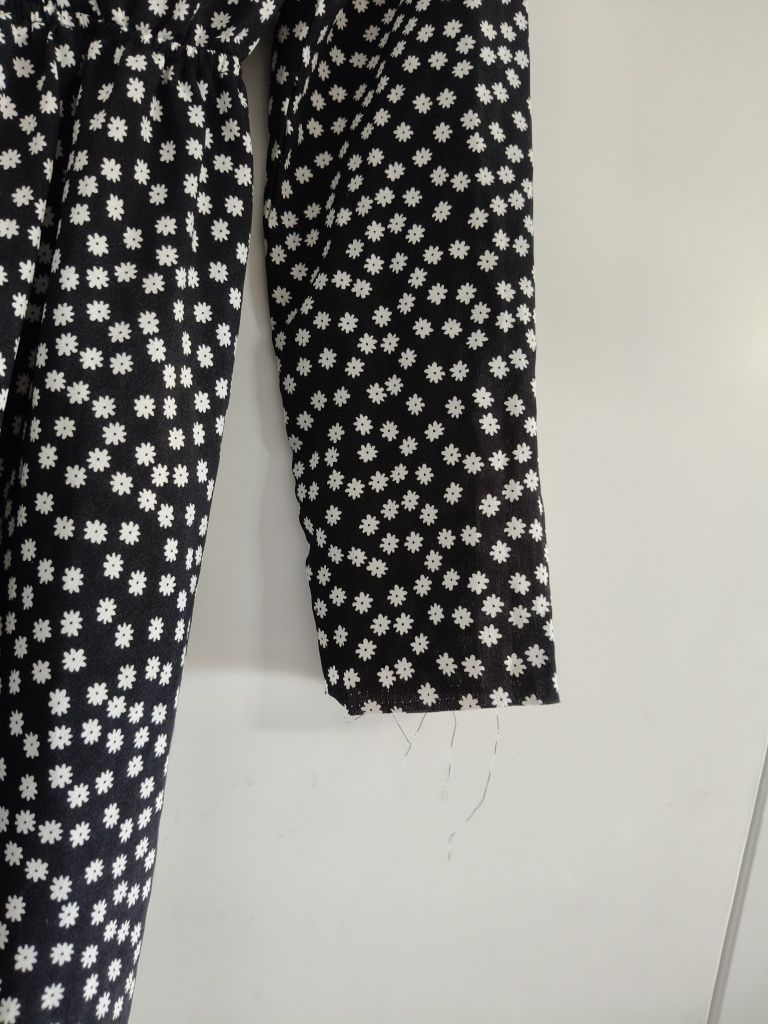 Kopertowa sukienka w kwiatki kwiaty XS