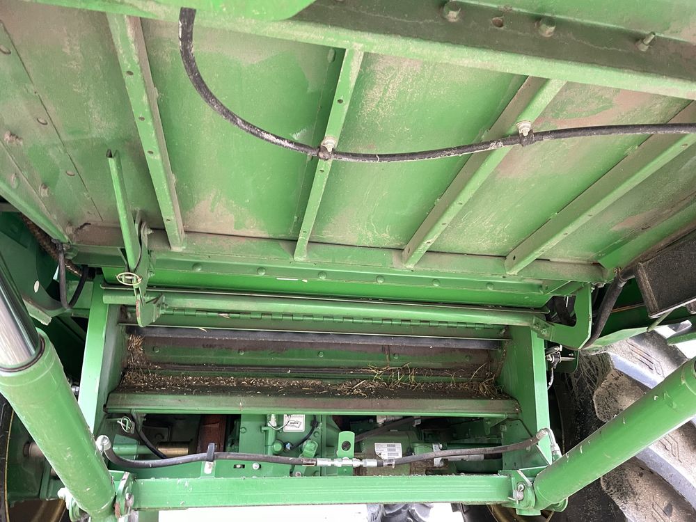 Комбайн John Deere S690i 2011 Продаж