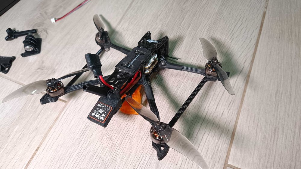 Dron FPV Flywoo Explorer LR 4 ELRS 2.4  Sub250