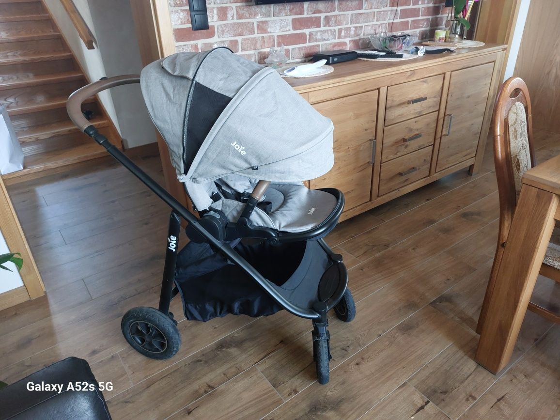 Wózek spacerowy Joie Versatrax | Pavemen