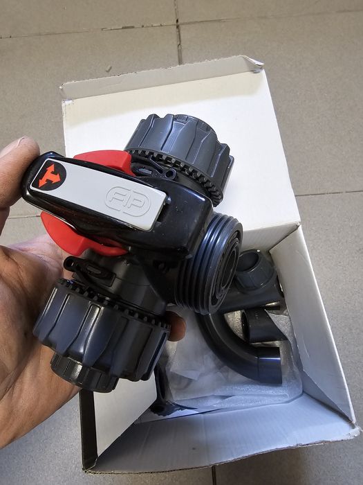 zawór kulowy trójdrożny