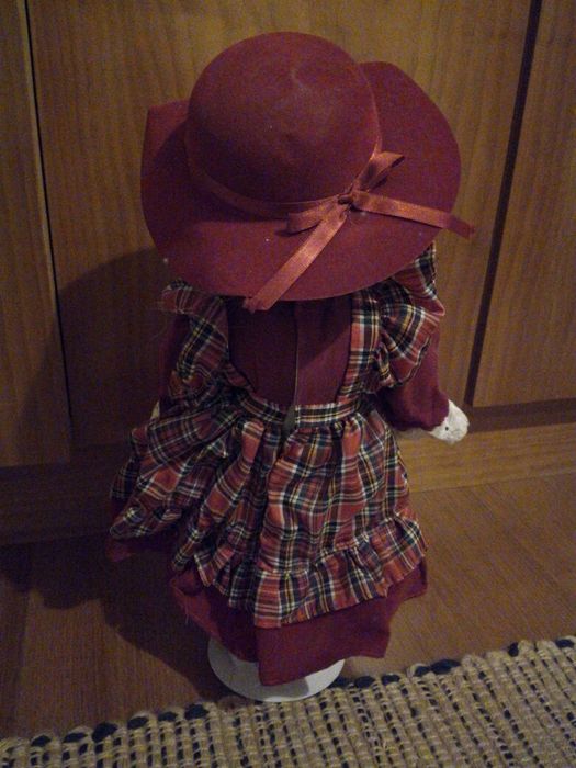 Boneca de porcelana