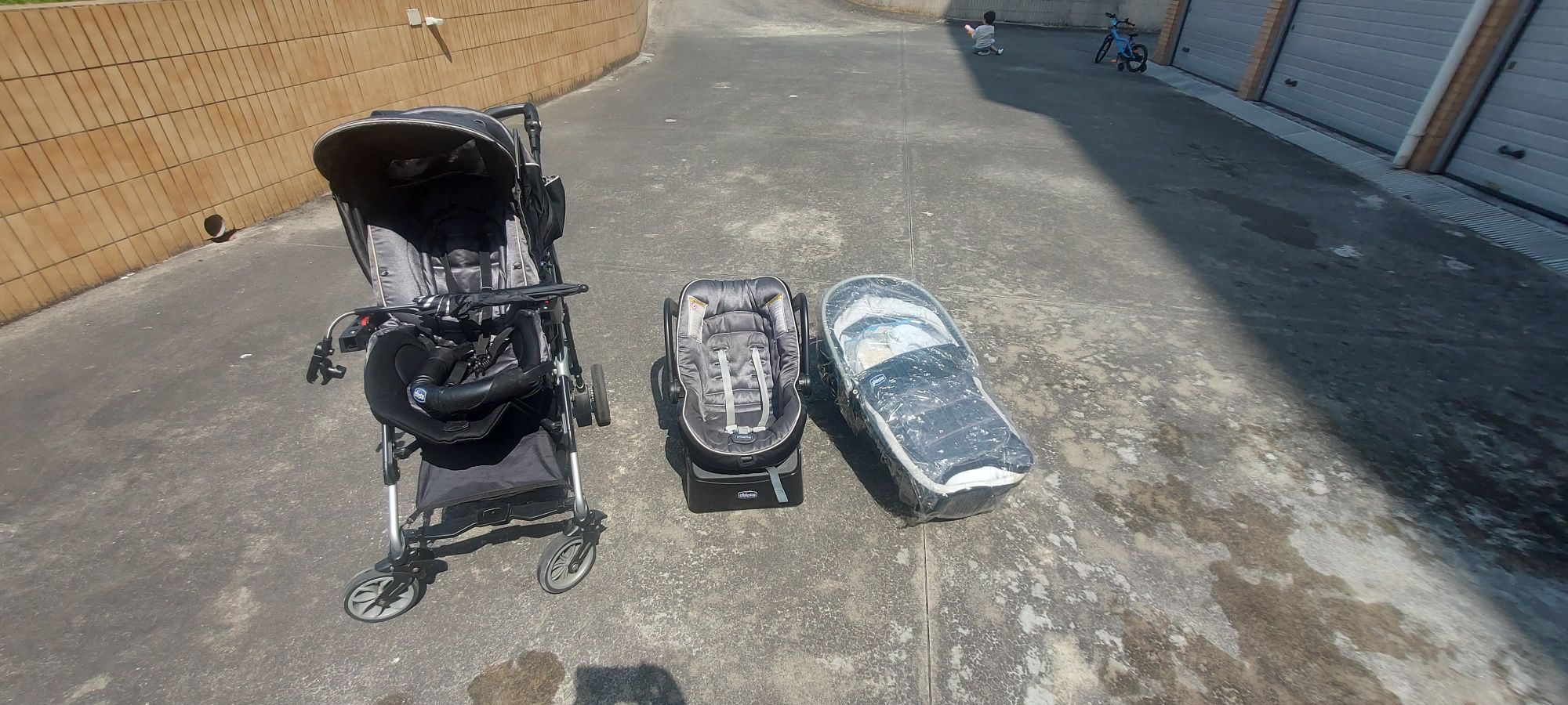 Trio Living Chicco