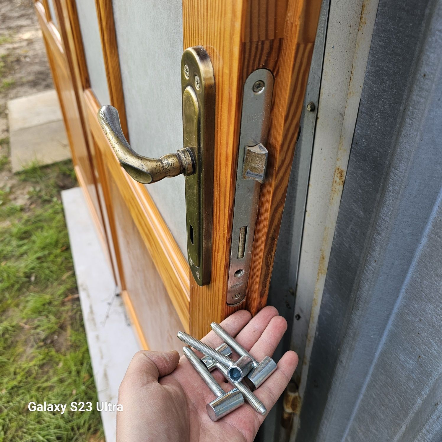Drzwi 80ki do mieszkania na stare futryny 1cm węższe lewe prawe komple