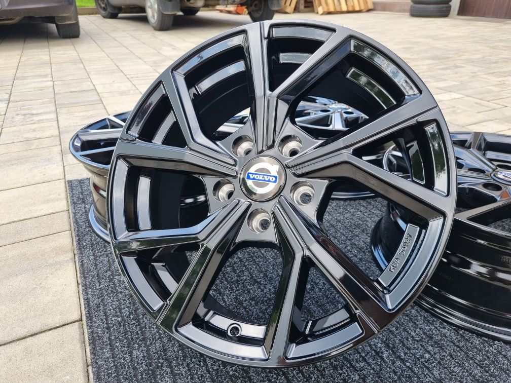 Volvo V40 16 " Nowe Felgi alu 5x108 S40 C30 V50 V60 C70 Czarny połysk