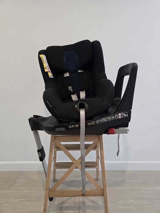 Fotelik Britax Romer Dualfix M i-SIZE
