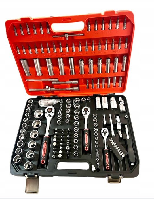 Profesjonalny zestaw kluczy nasadowych 171 szt. Krischner KN-017