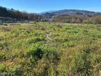 Lote 13 -  terreno destinado à construção, infra-estruturas feitas. Pa
