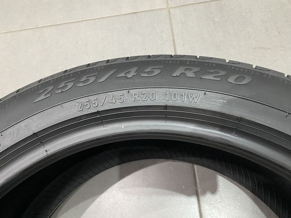 2x 255/45 R20 Pirelli Scorpion Verde Jak nowe