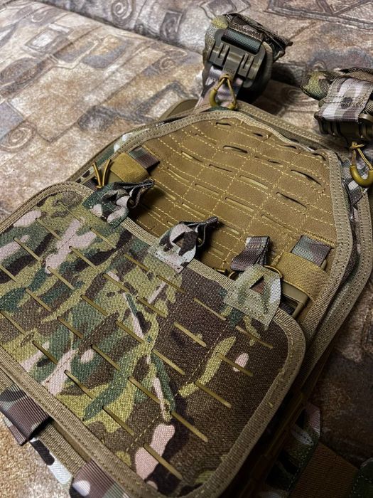 Плитоноска yakeda