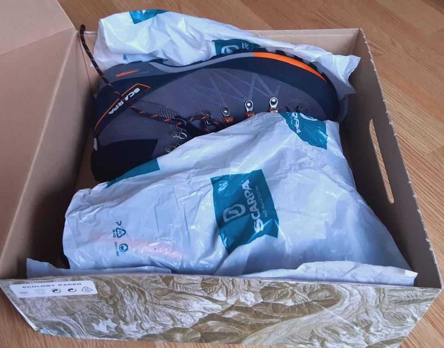 Новi оригiнальнi черевики Scarpa Marmolada Pro OD 43,5 розмiр