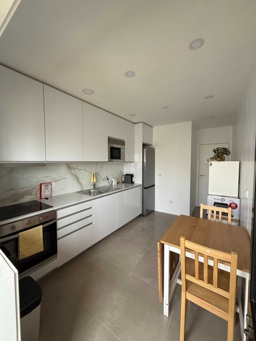 Quarto com varanda e wc privativo - Despesas incluídas