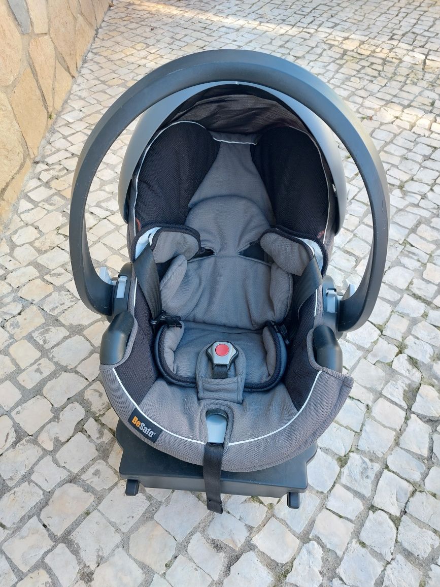 Ovo BeSafe com base isofix para carro