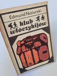 Klub włóczykijów - Edmund Niziurski
