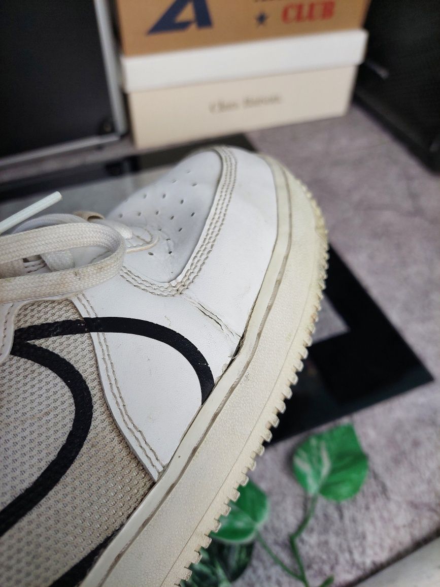 Buty Nike Air Force 1 React 43