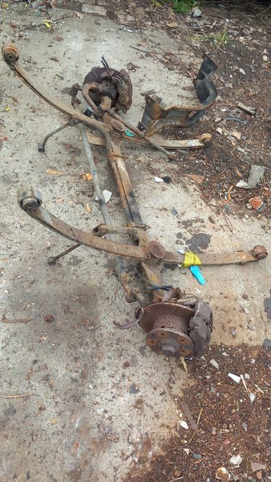 Belka oś zawieszenie przód przednie mercedes T1 kaczka