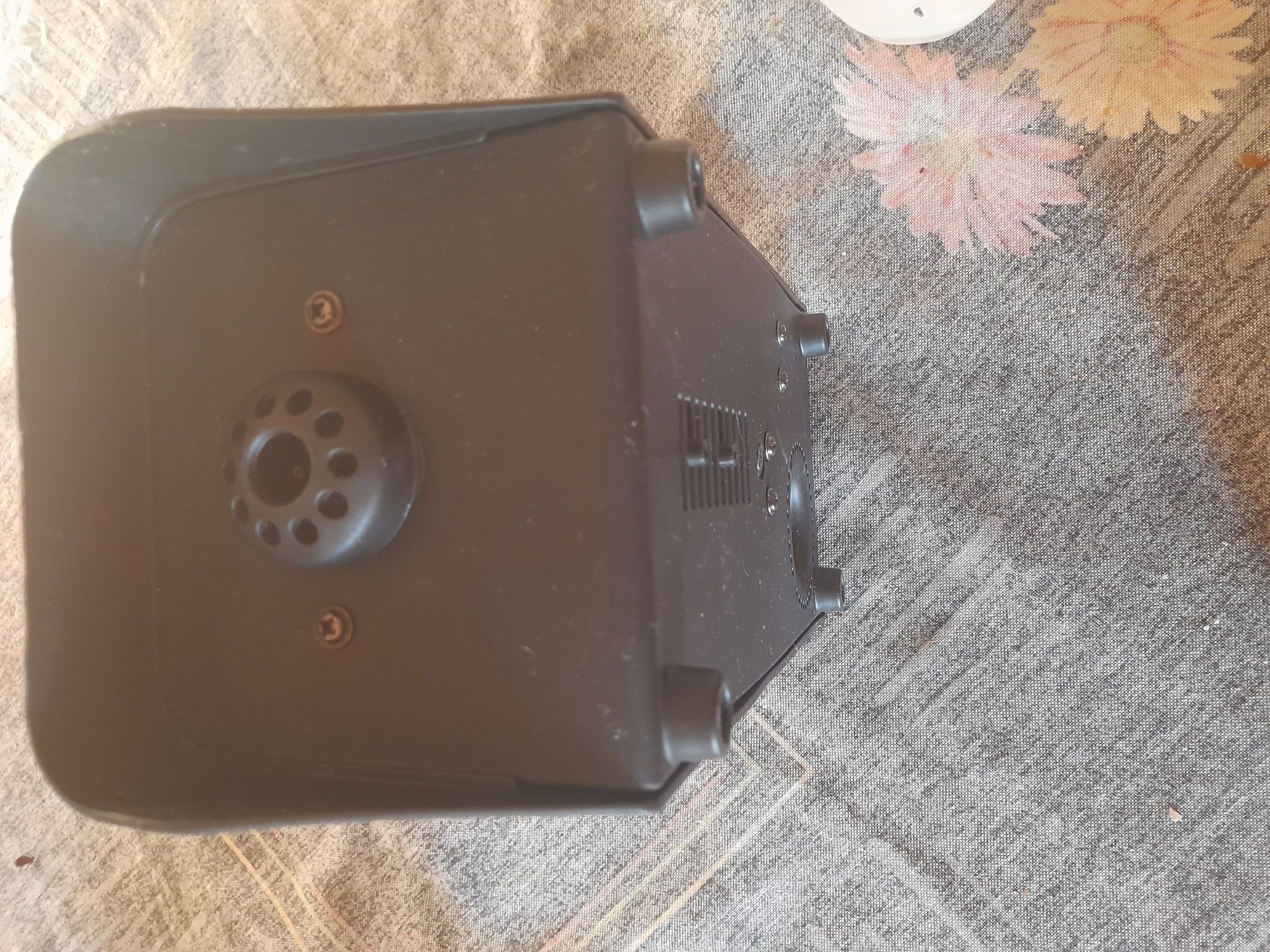 Máquina de fumo com galao de liquido proprio