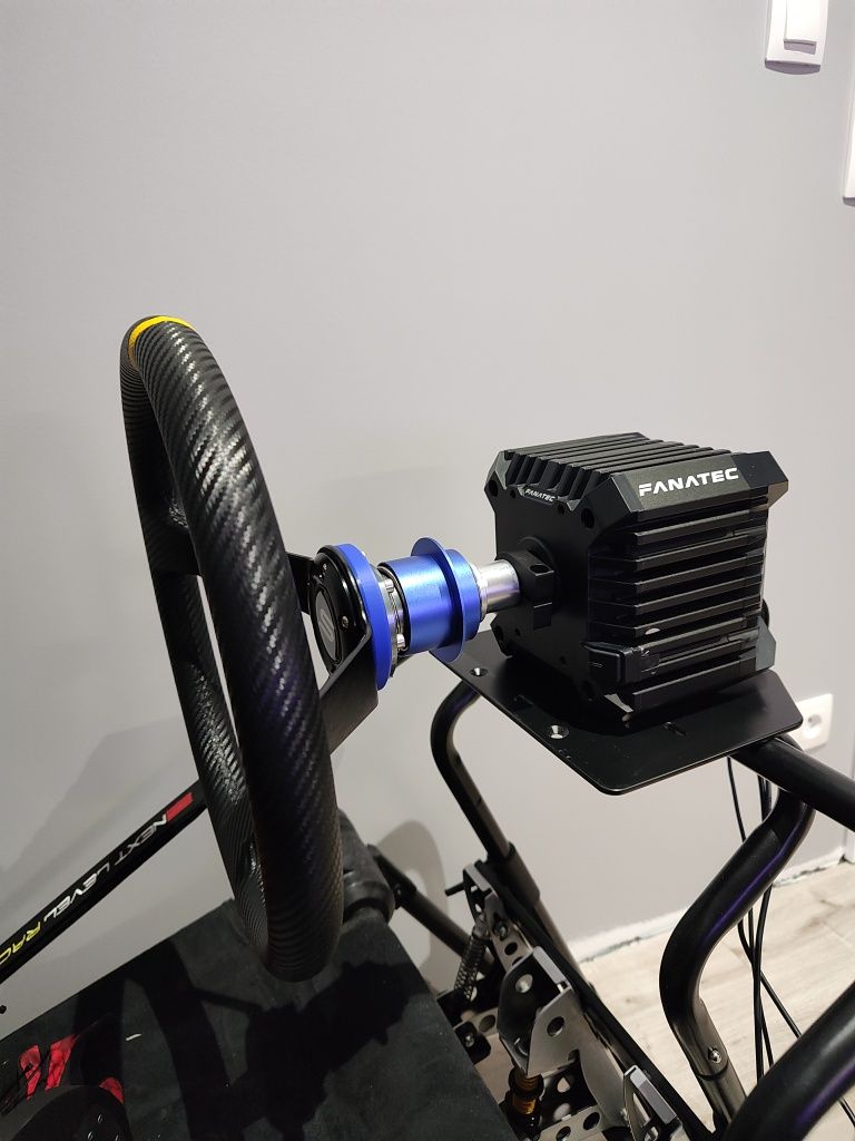 Adapter QR do baz Fanatec