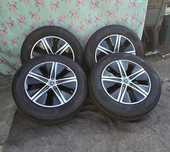 Koła Mercedes GLE  18 cali opony letnie Pirelli 235/60R18 Nowe