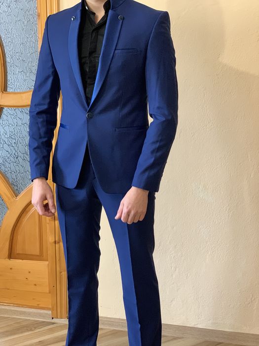 Костюм чоловічий