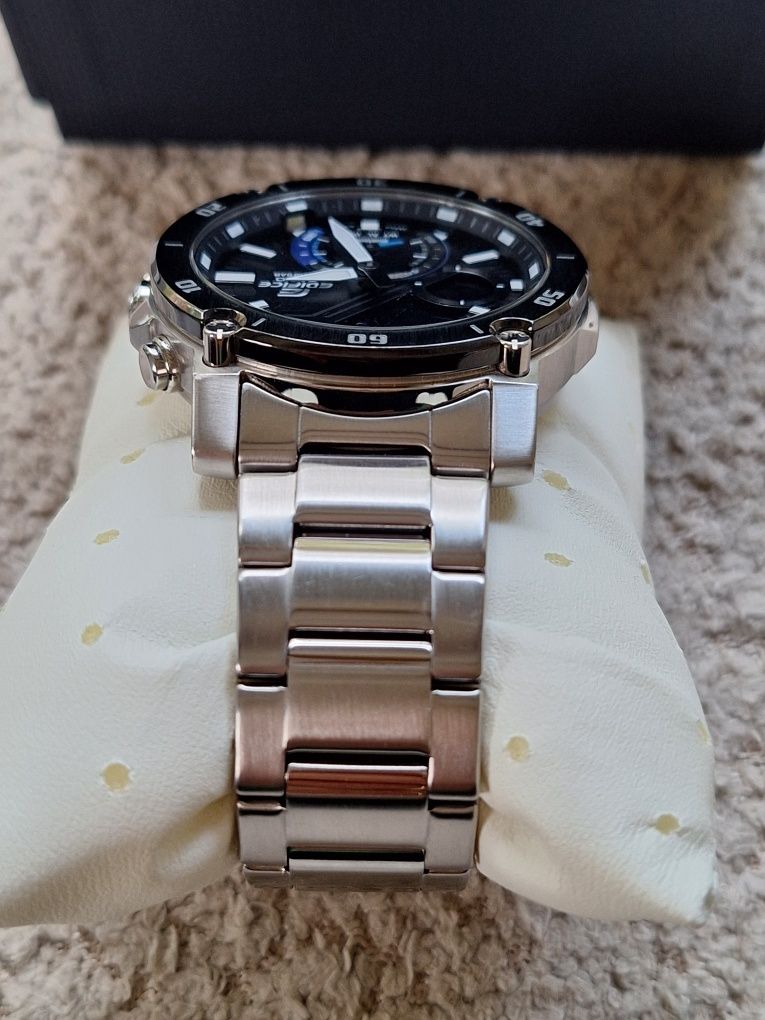 Casio Edifice ECB-20DB-1AEF gwarancja do 03.2029