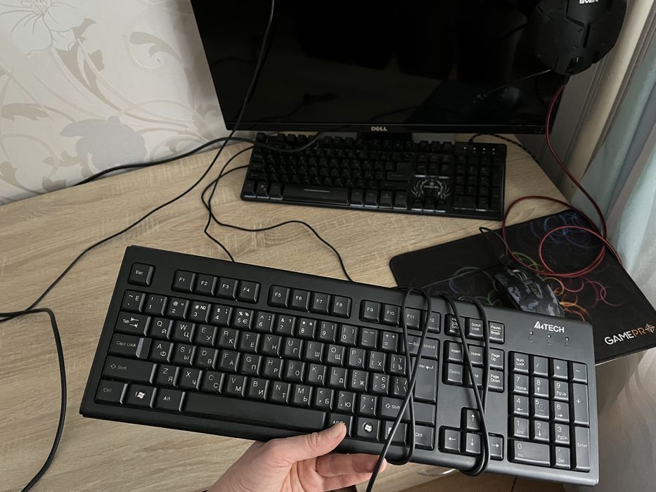 Клавіатура