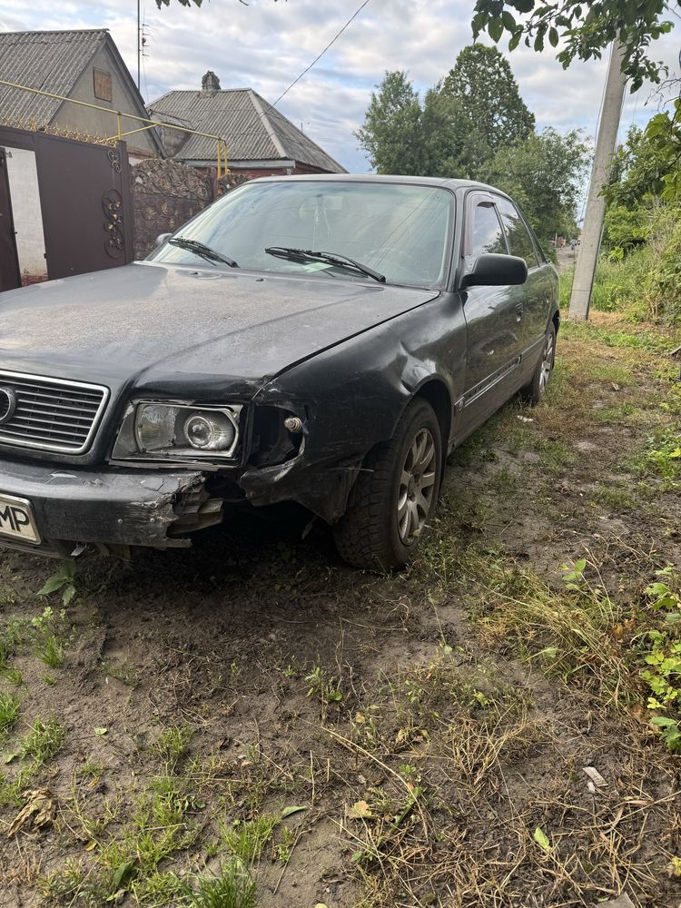 Ауди 100 с4 2.0 Е