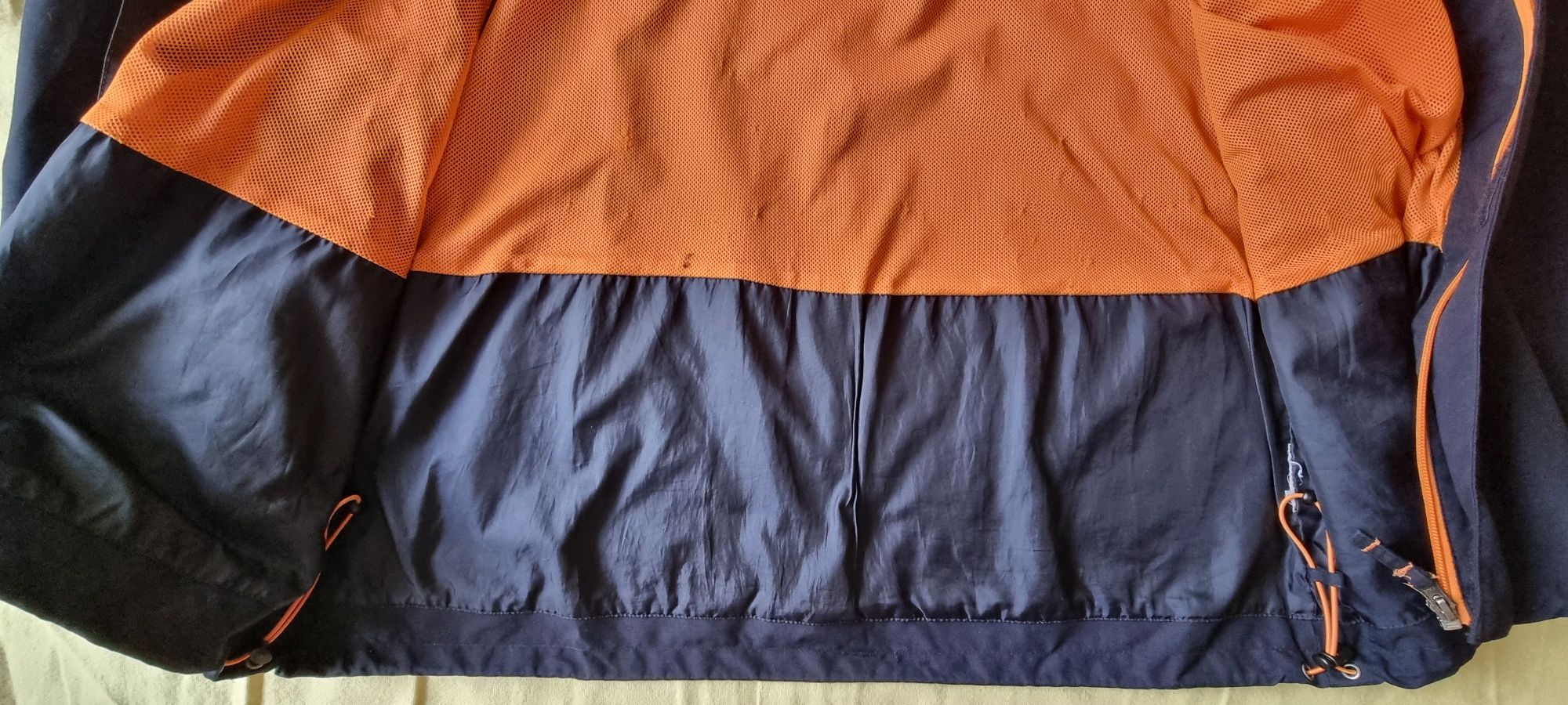 Kurtka firmy Quechua rozm. XL