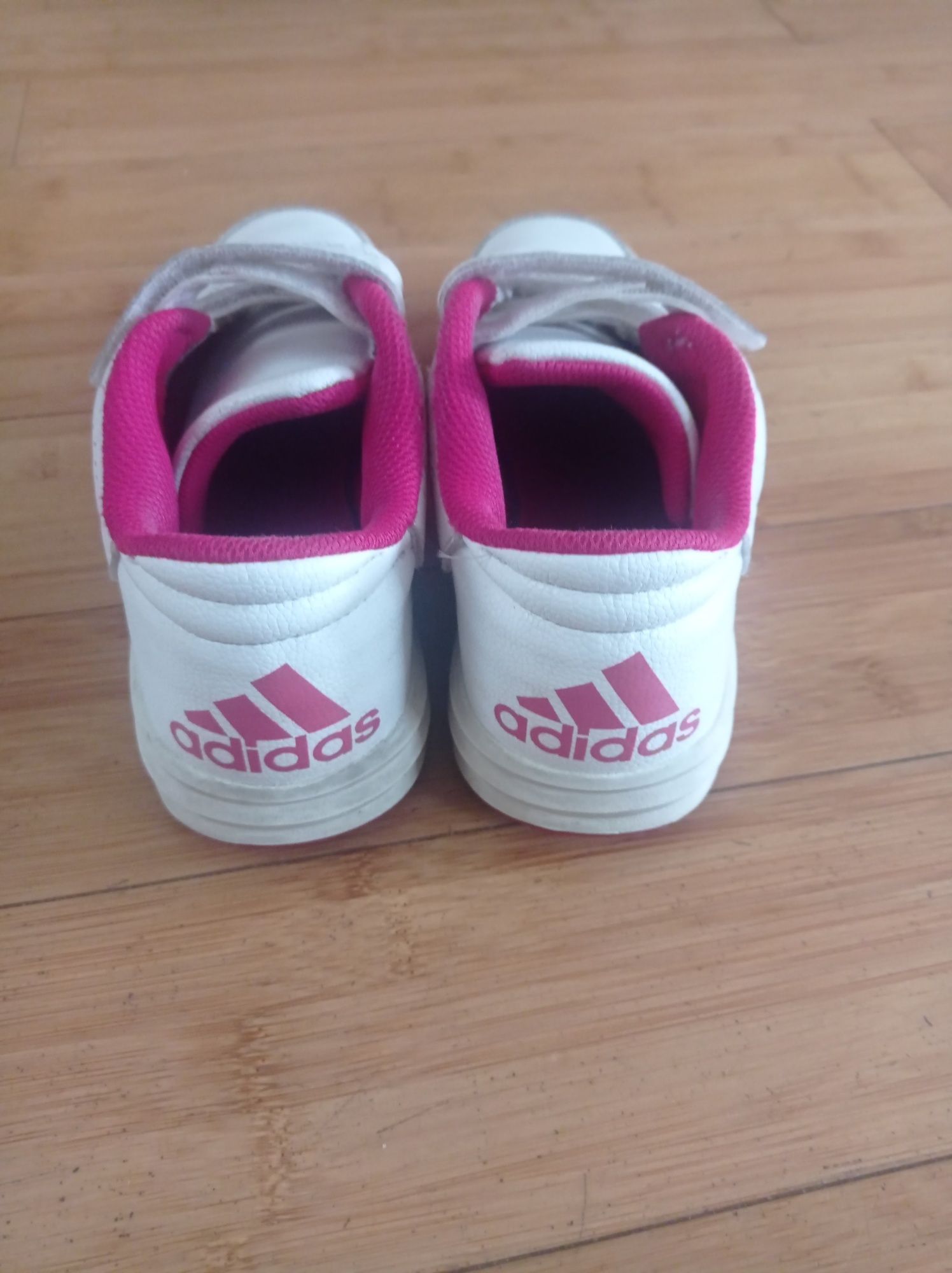 Buty Adidas dziecięce rozmiar 34 używane