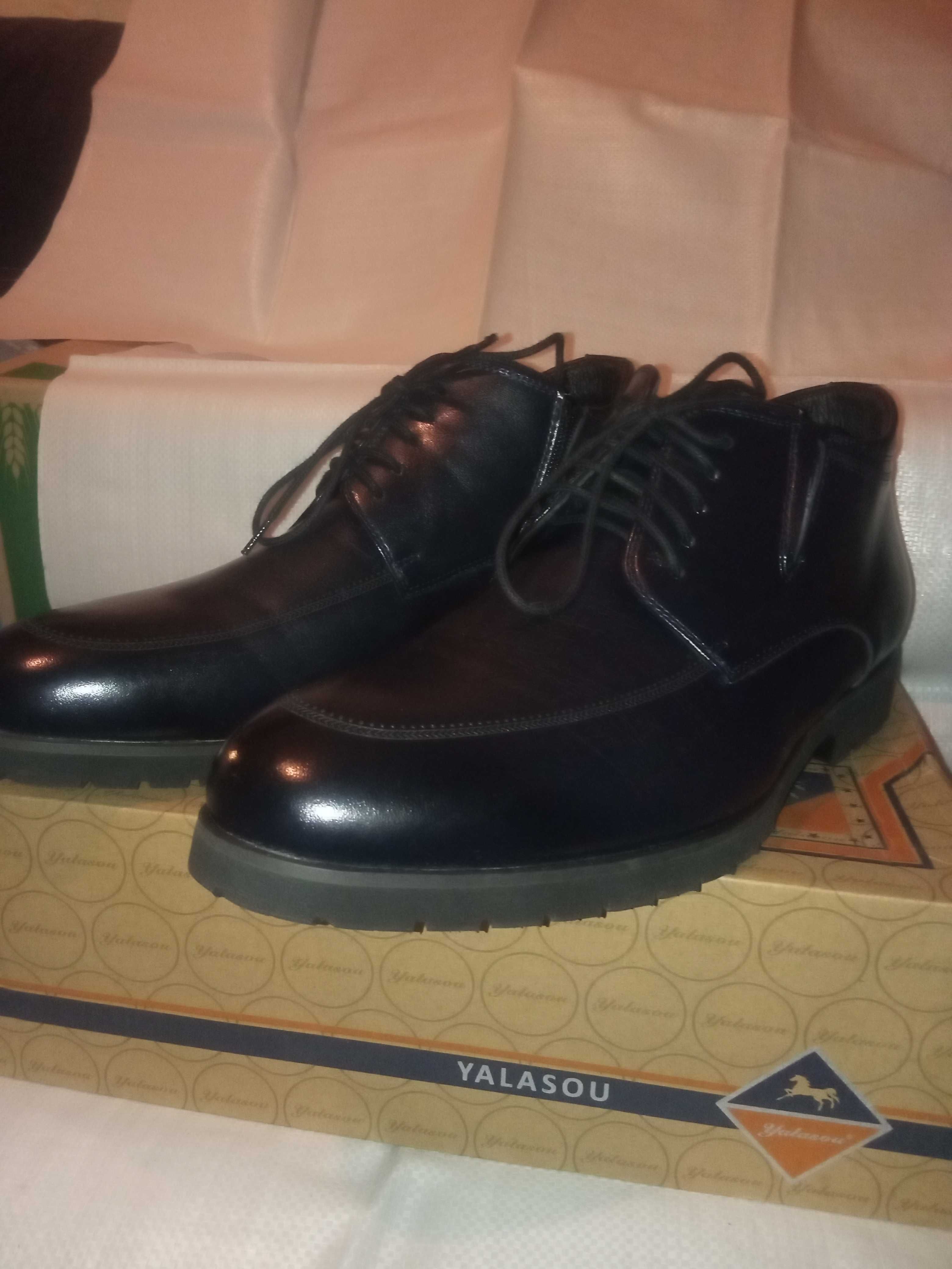 Ботинки мужские кожаные  размер 43 черные