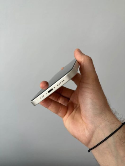 Sprzedam iPhone 12