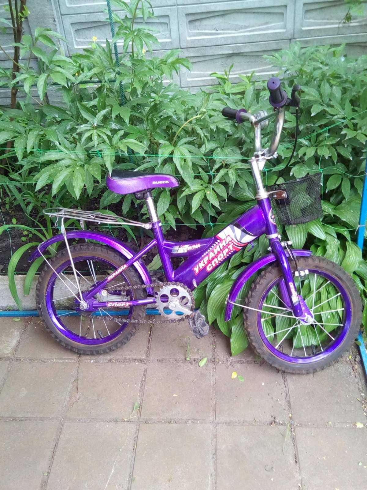 Продам два детских велосипеда  12 и 14 дюймов