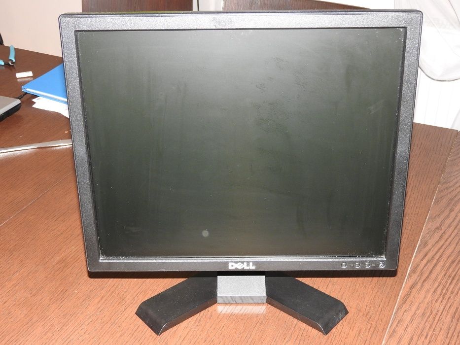 Monitor LCD DELL E170Sc - płaski ekran