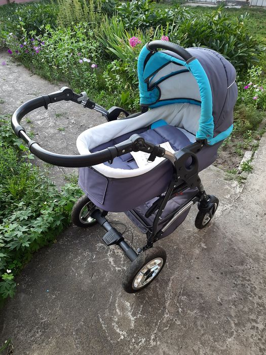 Дитяча коляска Karwala