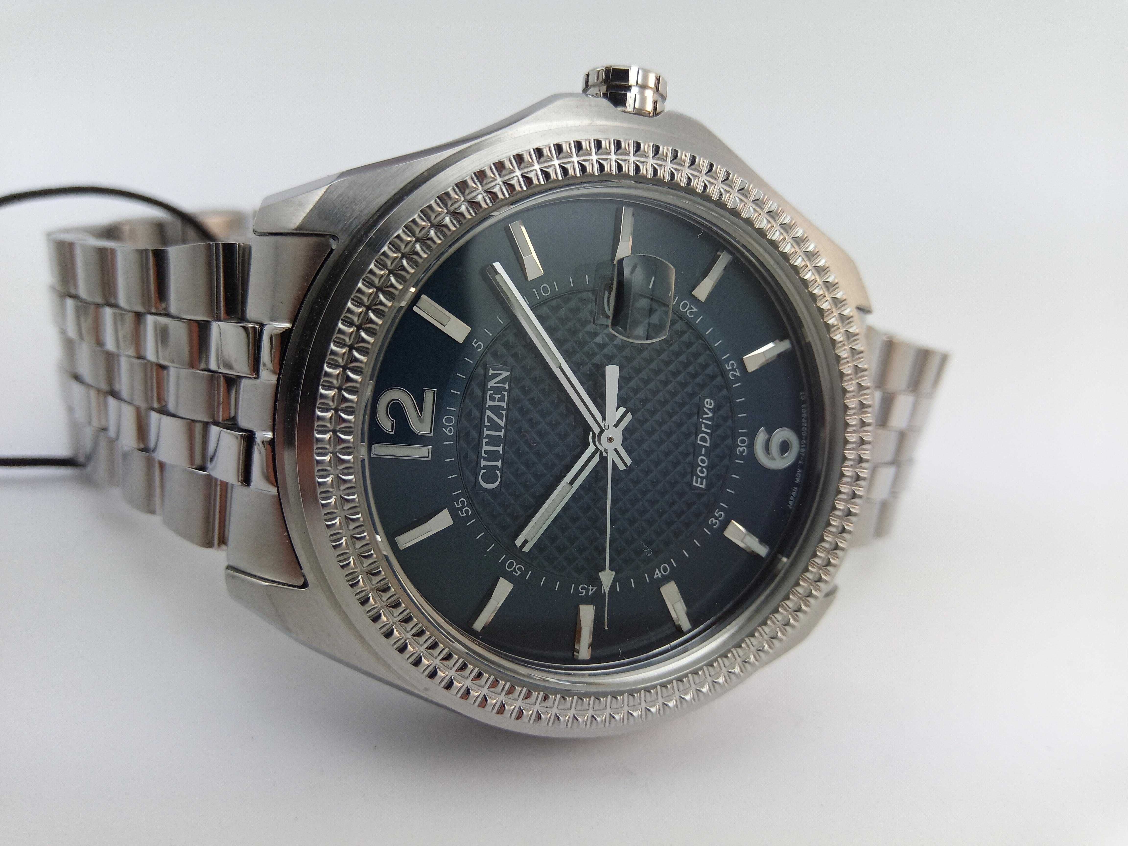 Японские мужские часы Citizen Eco-Drive AW1740-54L, солнечная батарея