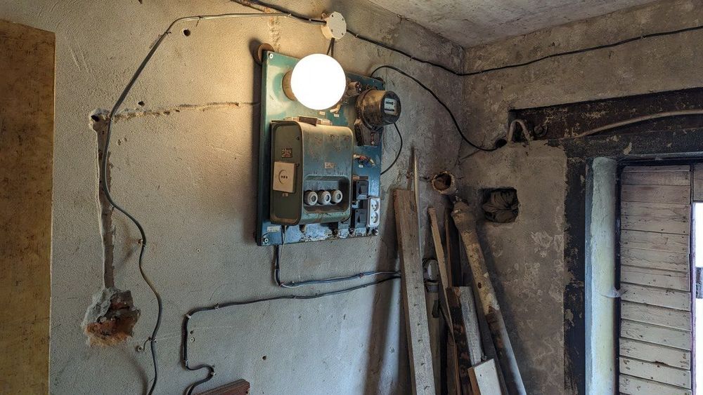 Продам гараж Гущин