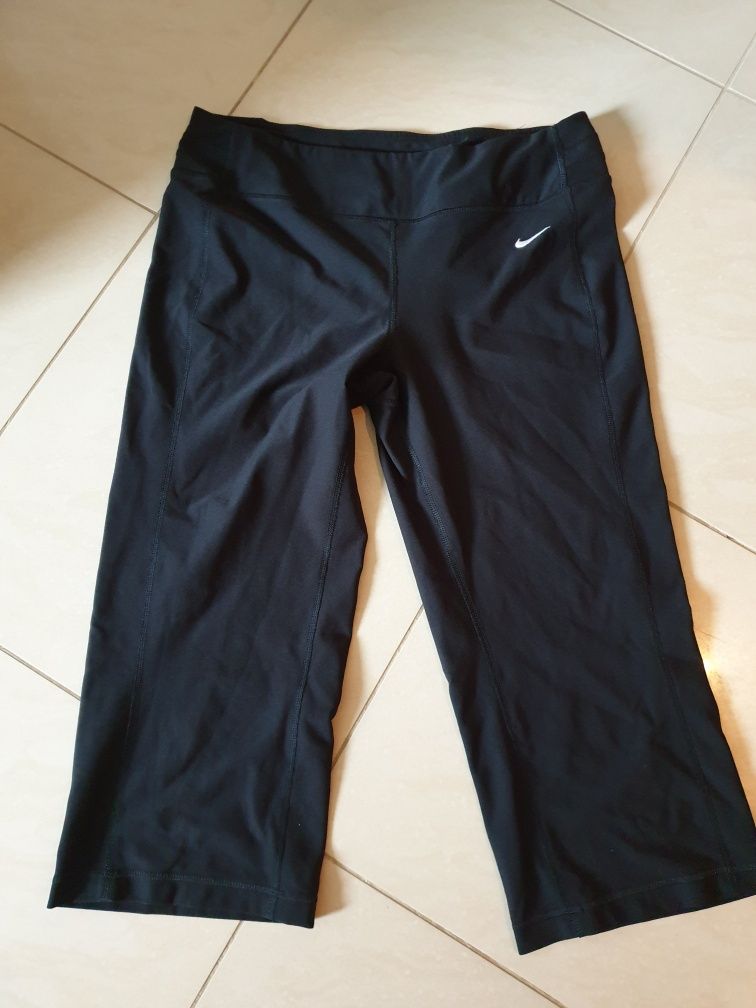 Spodnie 3/4 Nike rozm. M