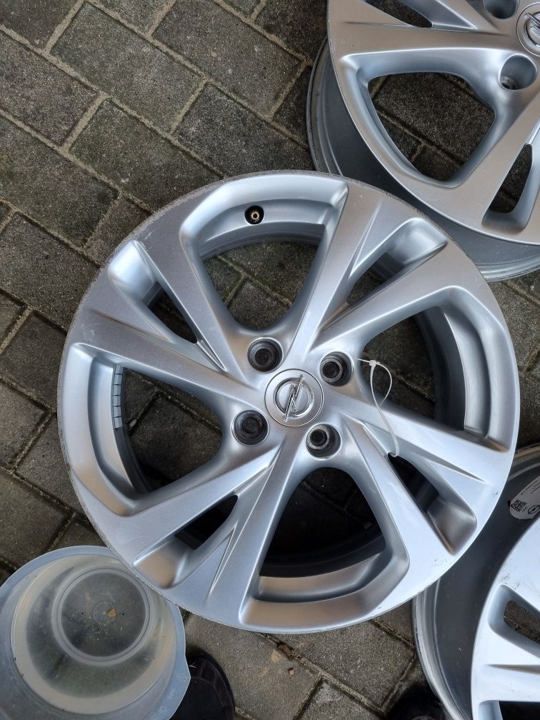 Oryginalne Alufelgi  17"  Opel 4x108 ET 38