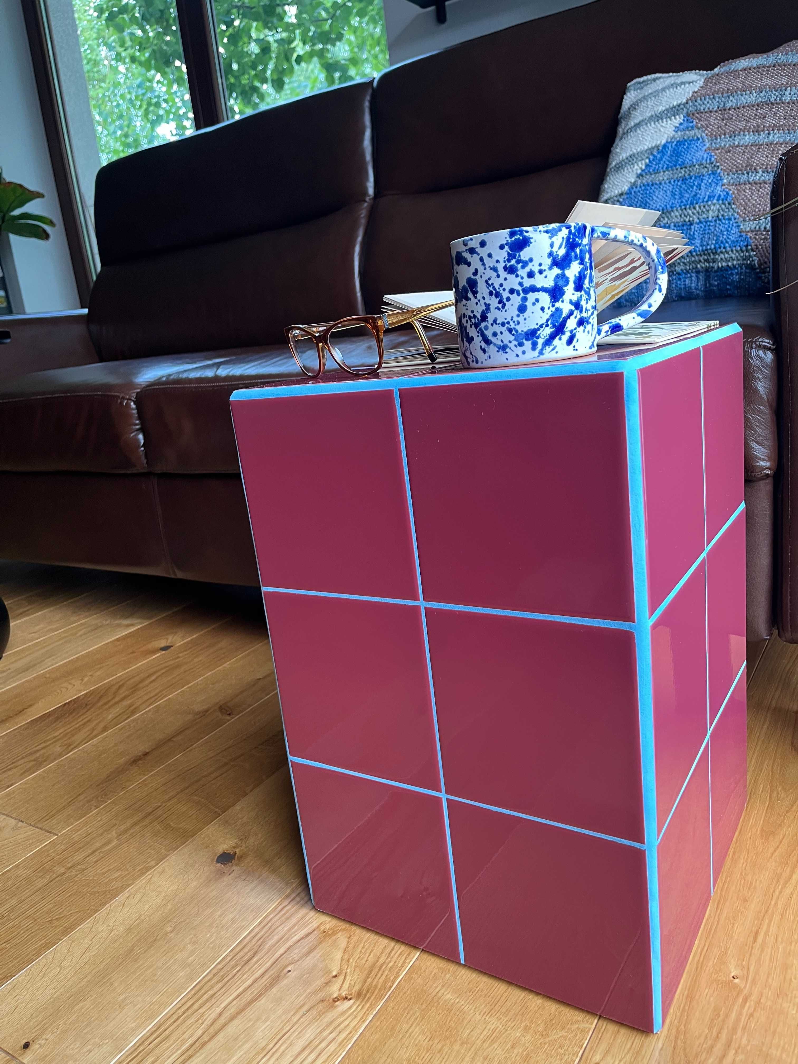 Designerska szafka / stolik z płytek ceramicznych