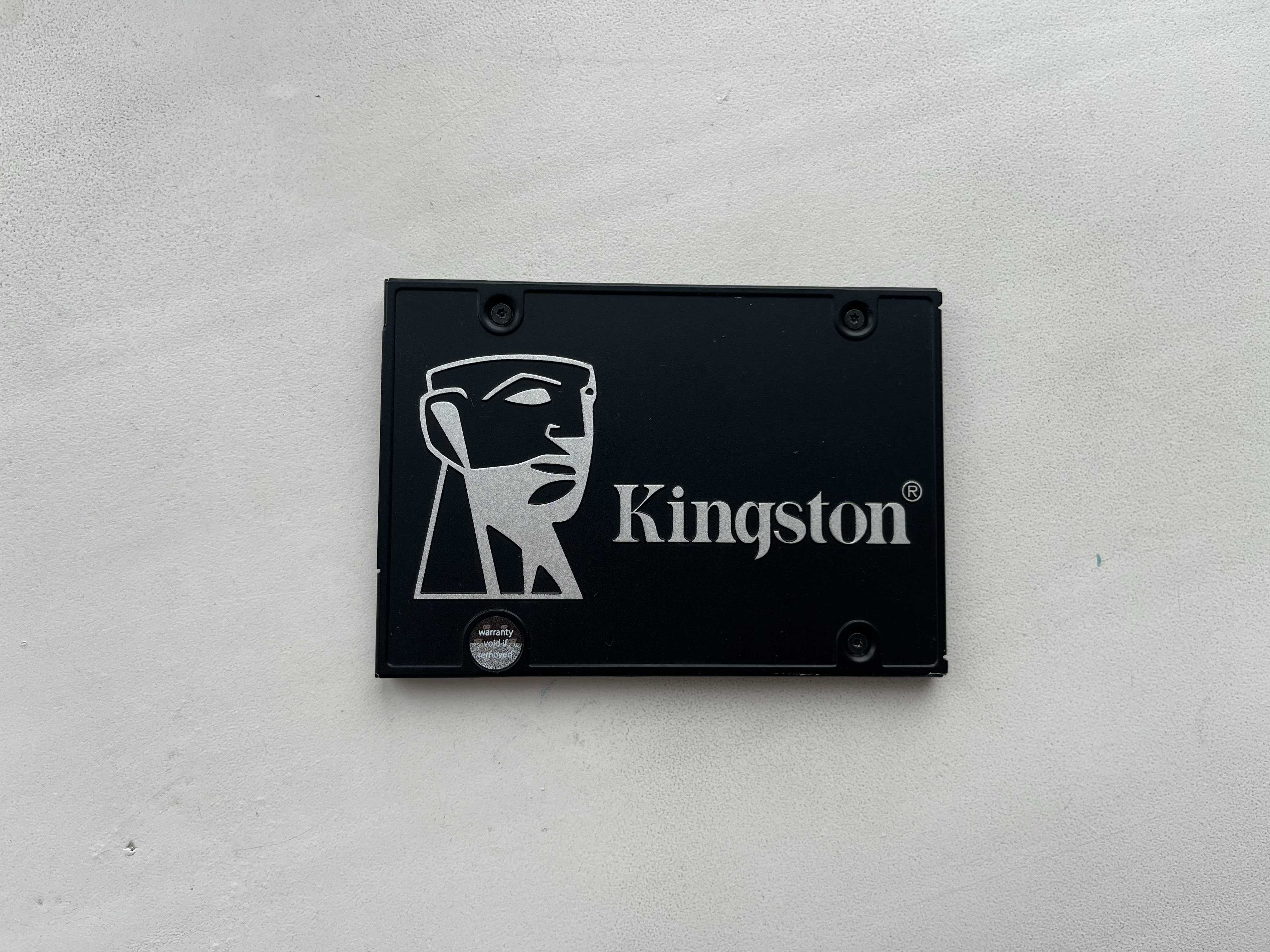 SSD диск Kingston KC600 2TB 2.5"